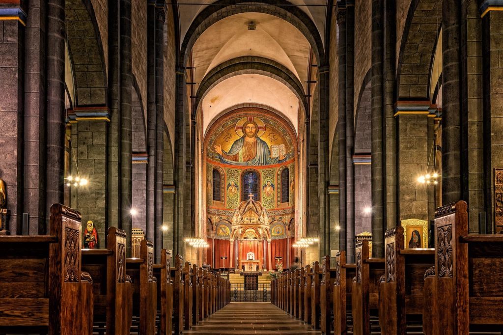 église